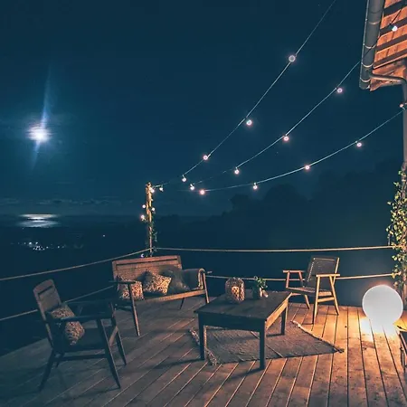 Lodge Eco Carbonaccio